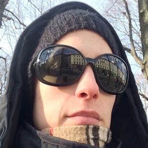 Meet your Posher, Liina